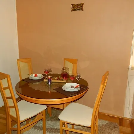 Petra Culina Appartamento Zara